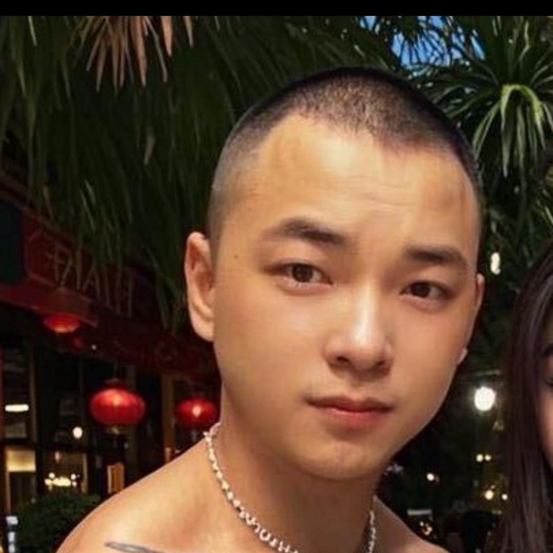 胆大吃四方