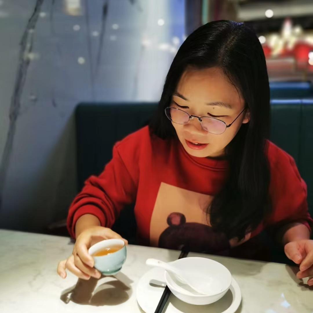 何家小妹