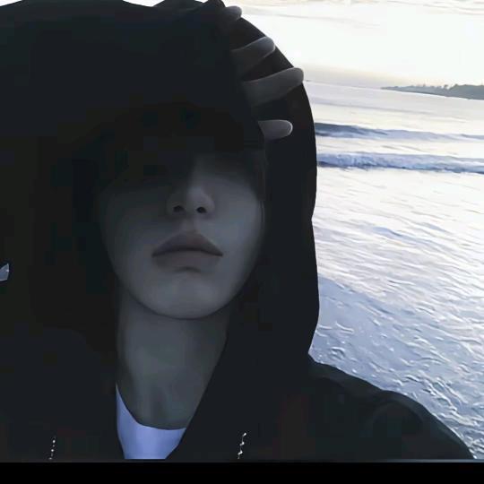 在户县种菜的完美帅哥