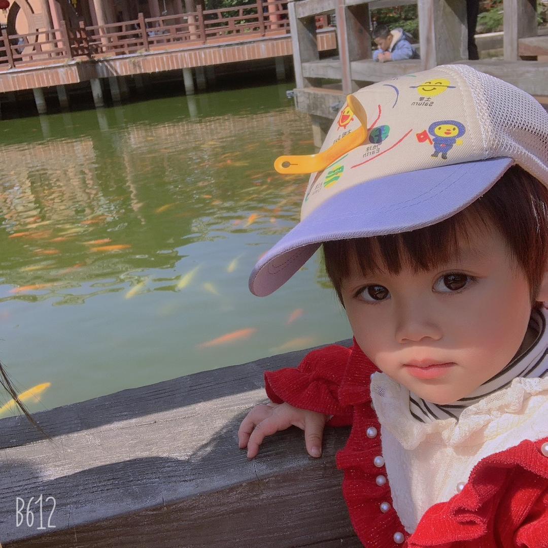 楚伊很听话