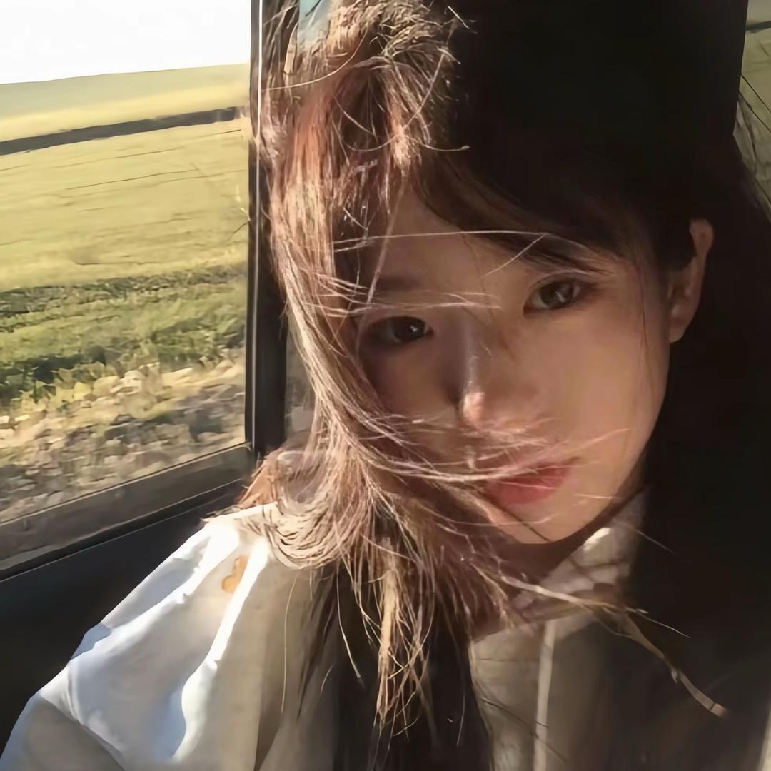 咩咩^