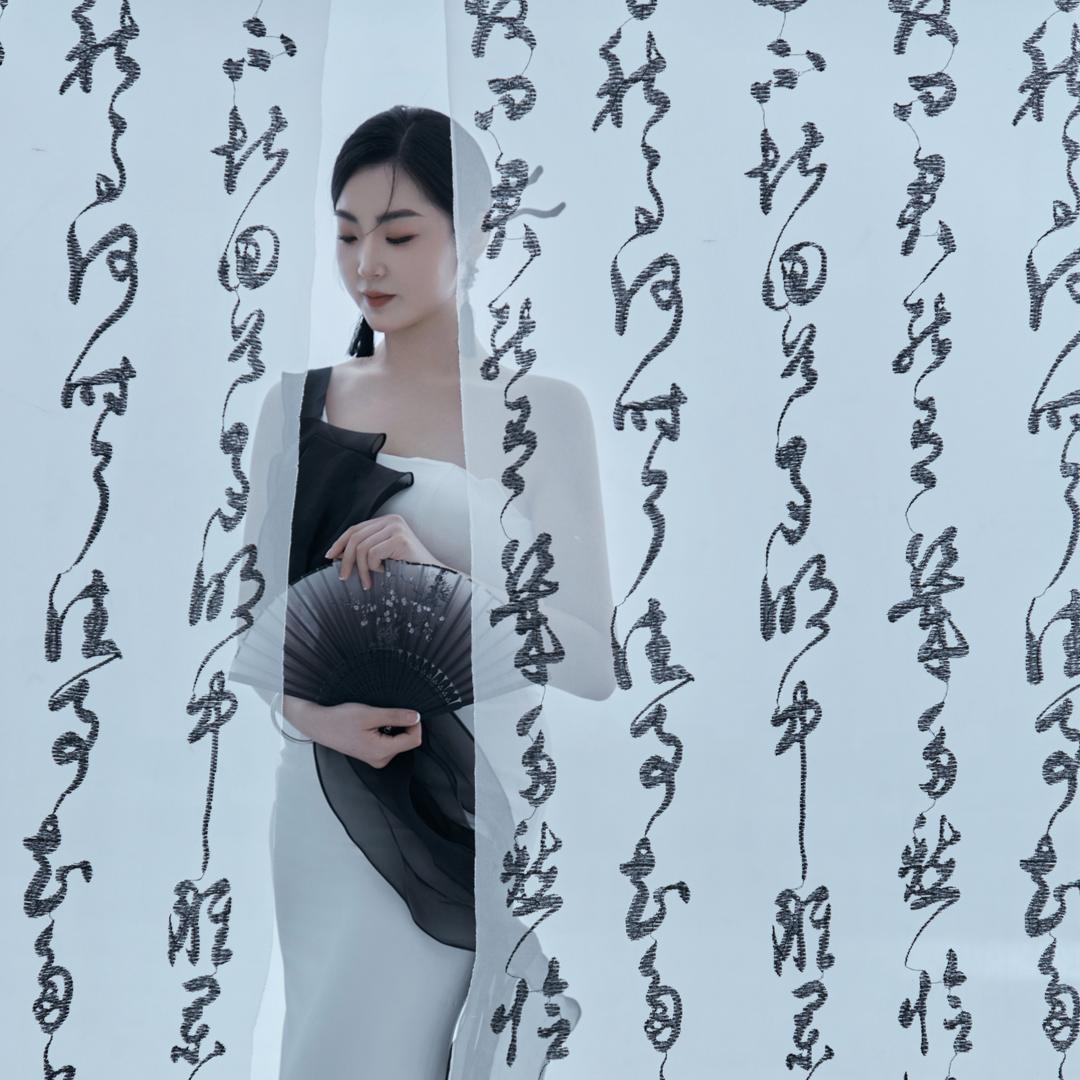 教书法的张老师