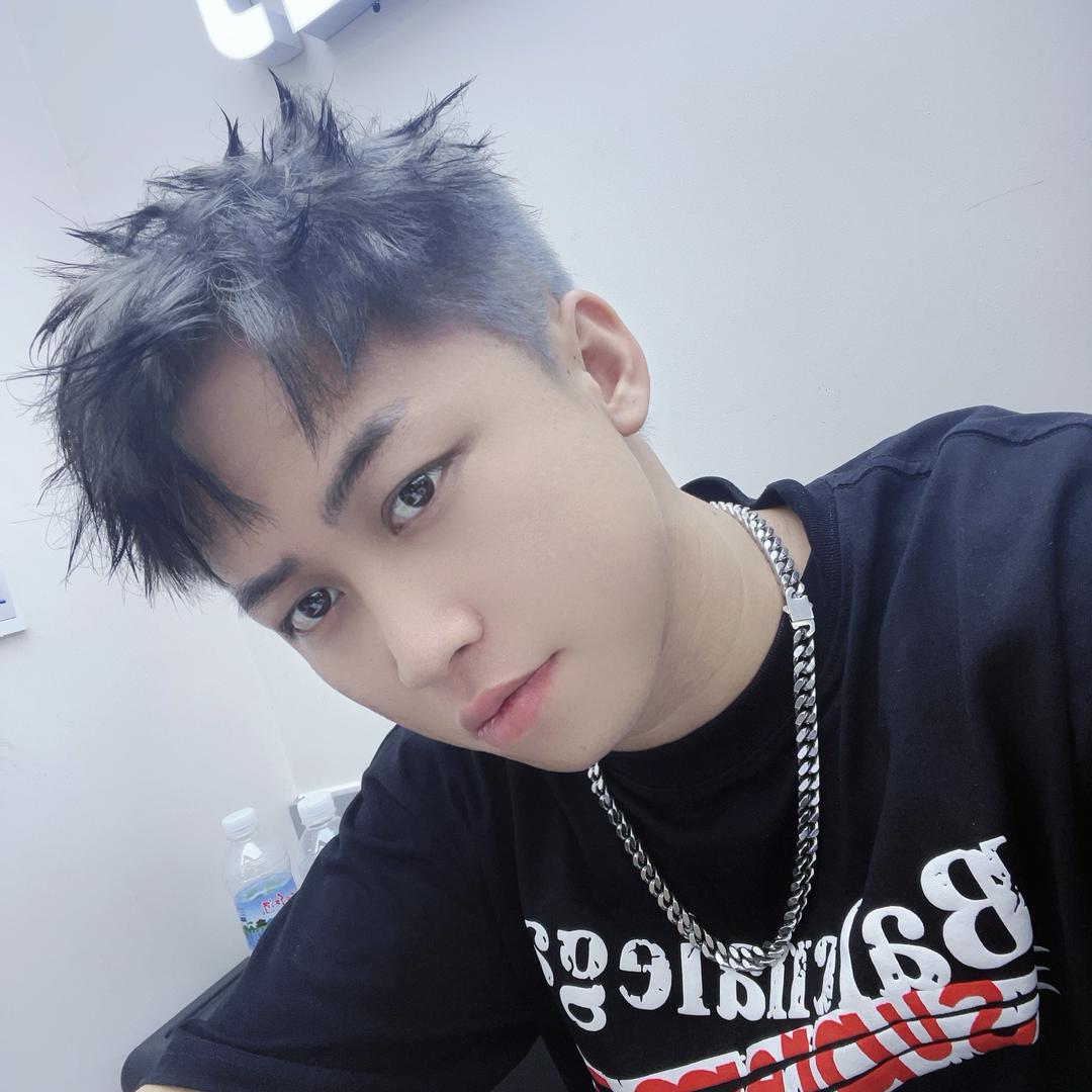 建水 YOURS 小宇