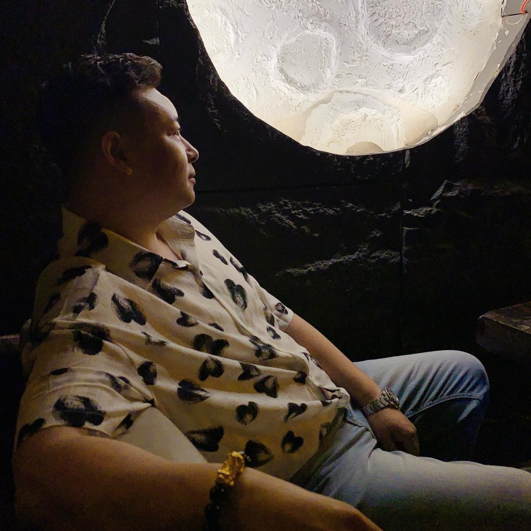 奥特曼打小怪兽「关于山海的故事」