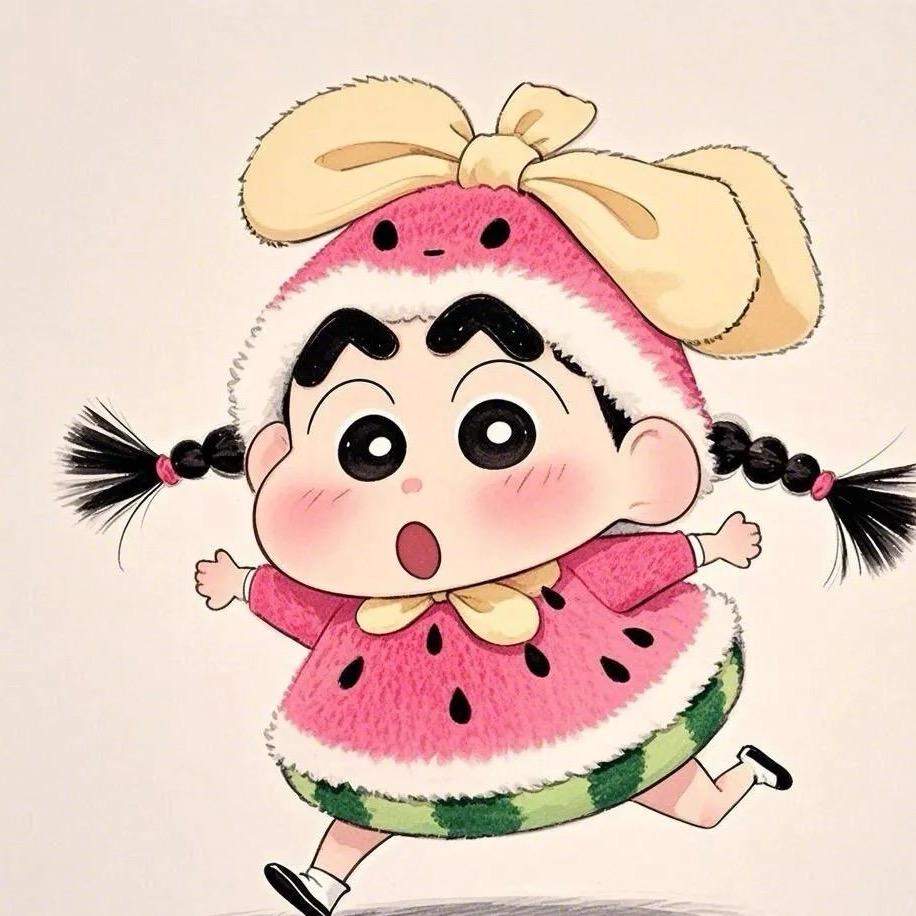 小何👑