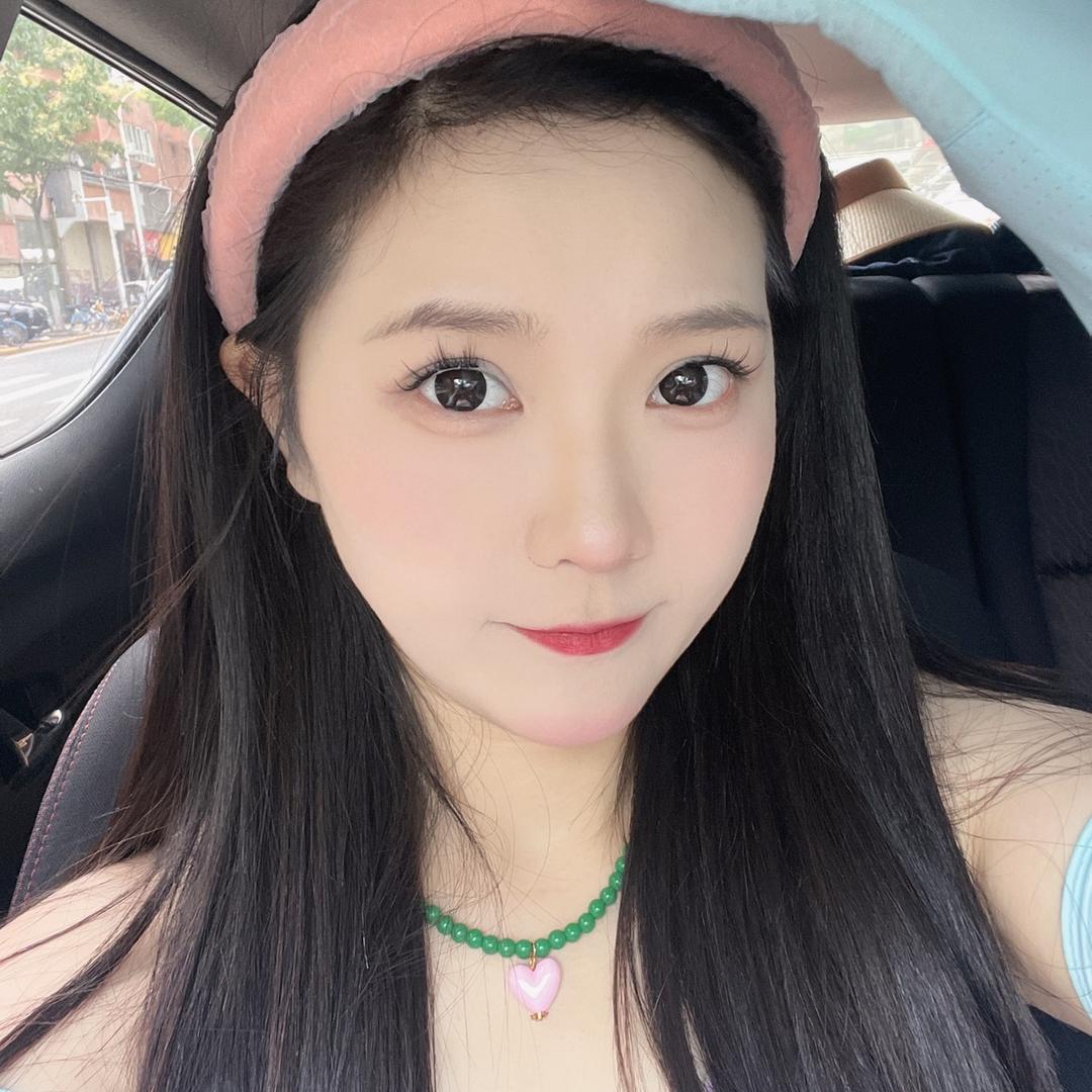 大脸很暴躁