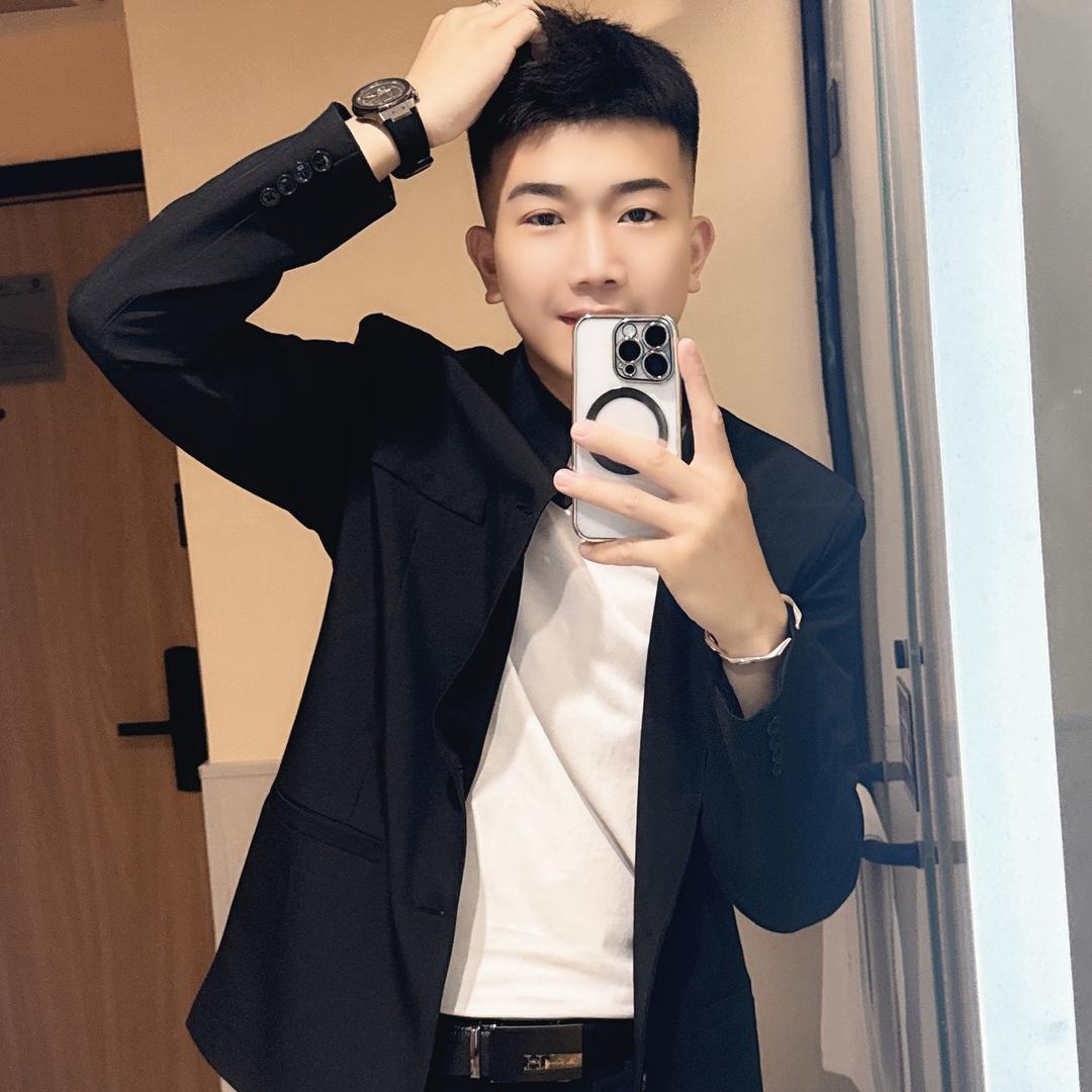 王晓武（红酒）