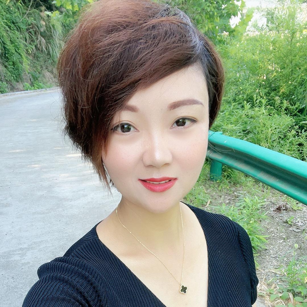 霞姐.