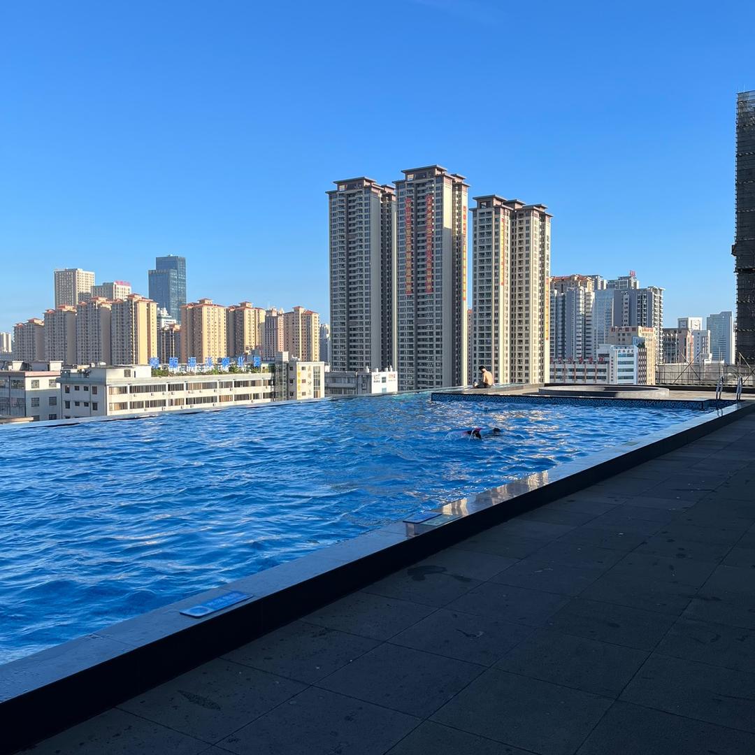 菲德尼斯游泳健身阿文