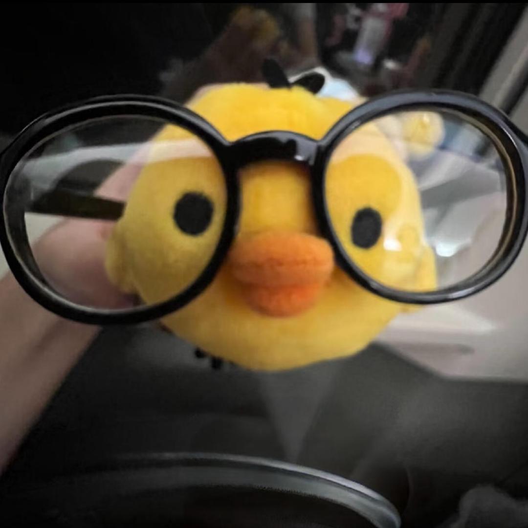 抑郁的超雄综合症凌晨四点狂吃亡妻贡品