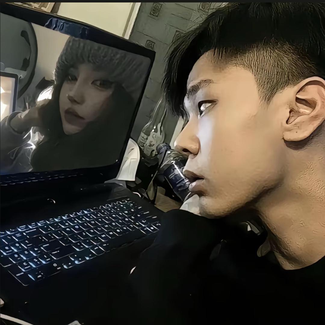 ㅤㅤㅤ￴ ￴￴ ￴￴ ￴