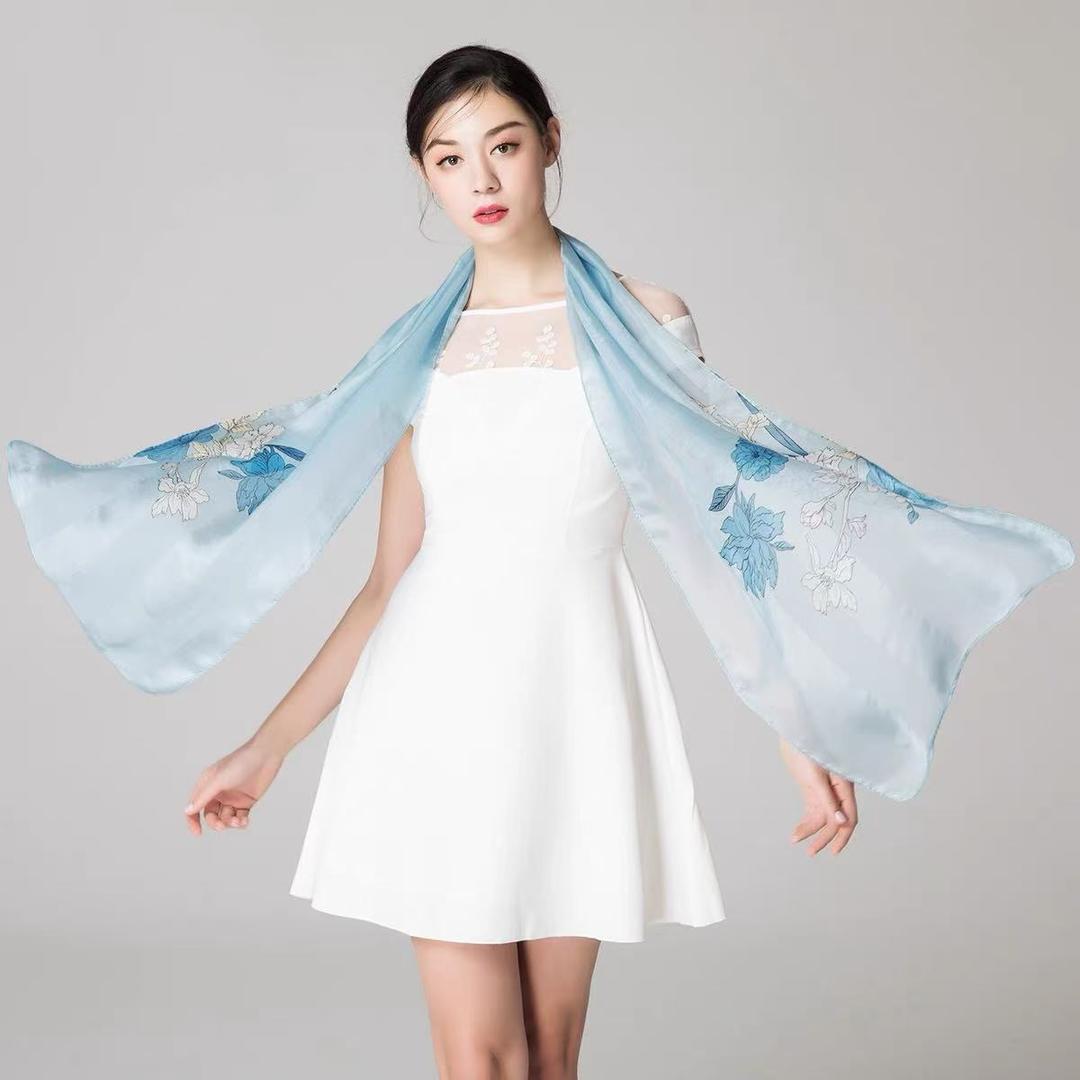 天荷桑蚕丝丝巾