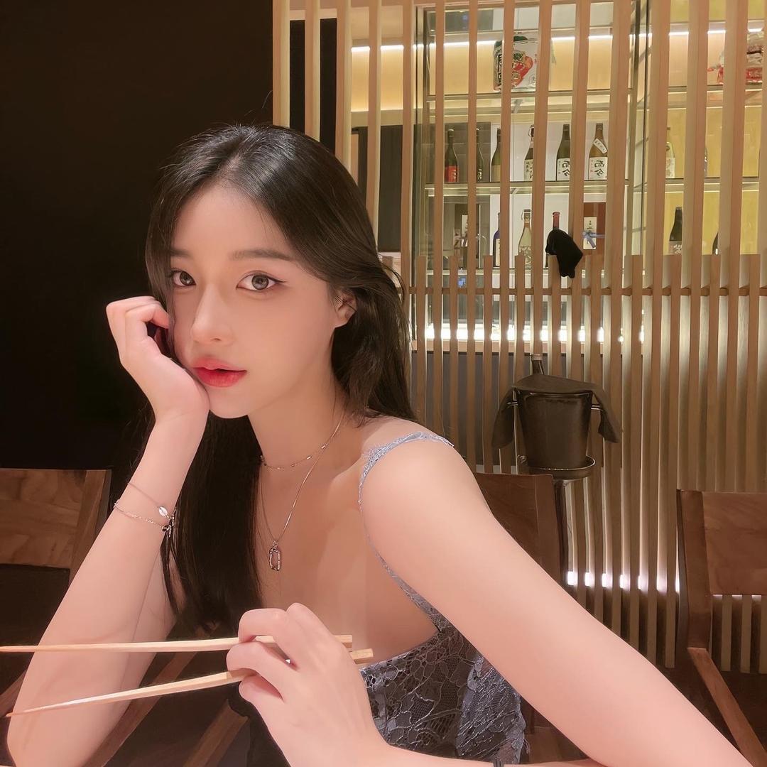翘翘