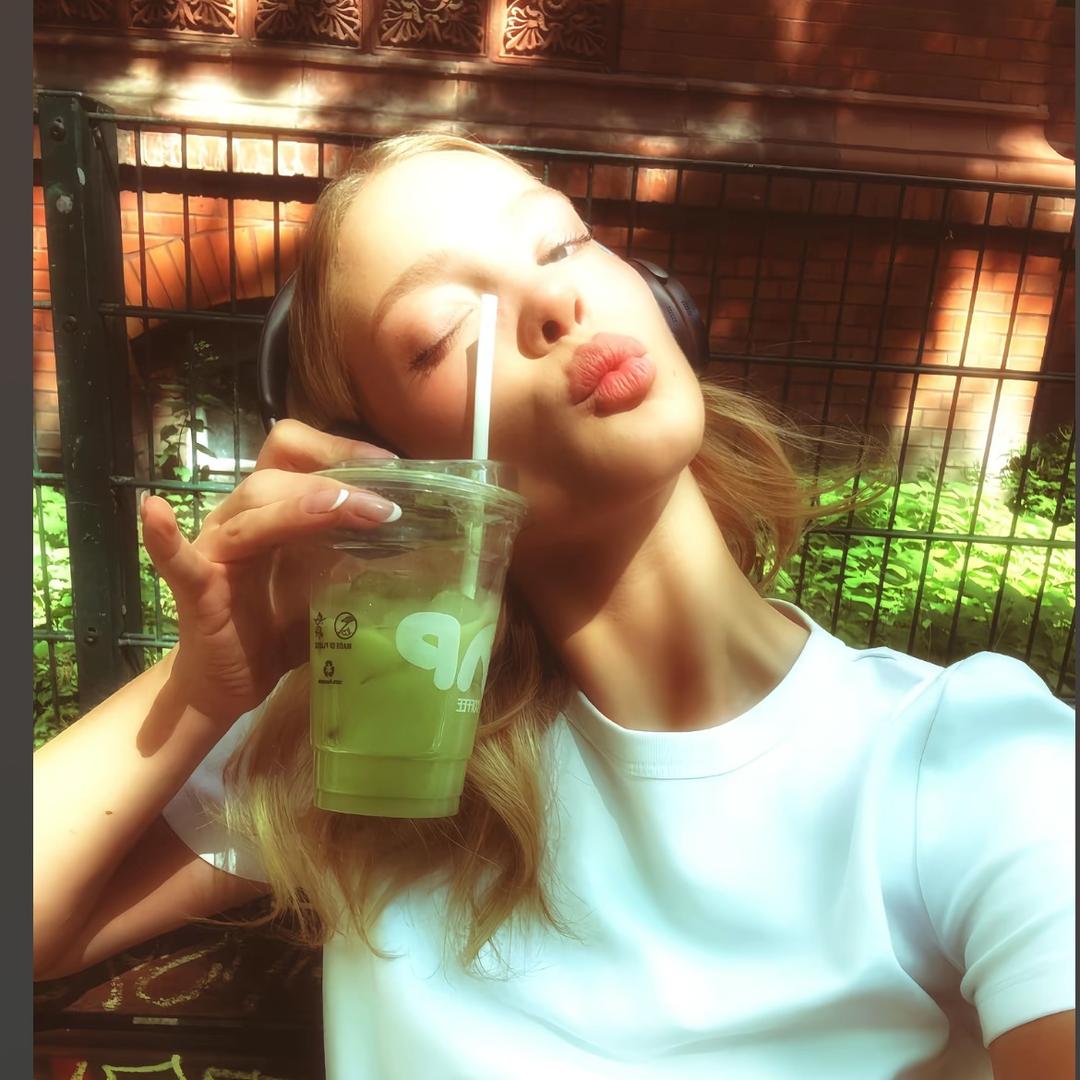 喜欢吃草莓🛍️