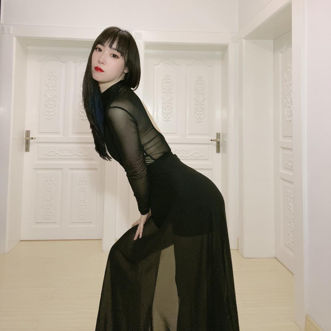 【董小姐丫】