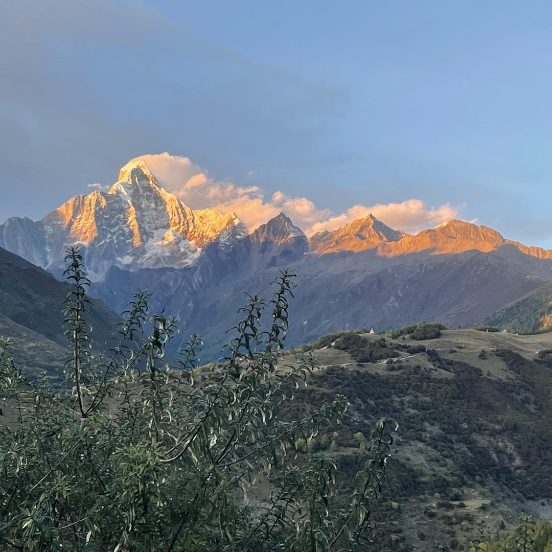 宁栖名宿，巴桑尼玛