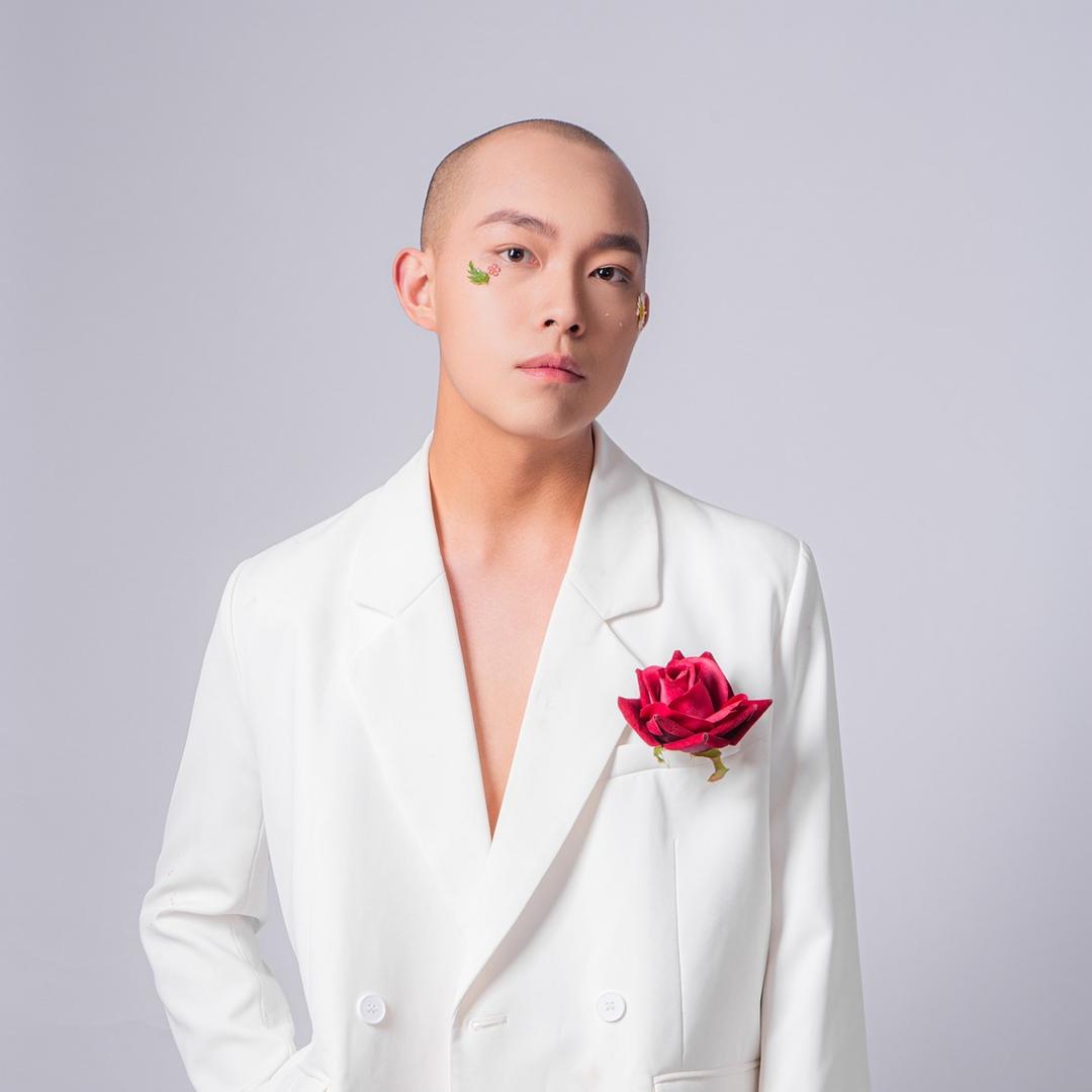 黄梦宇
