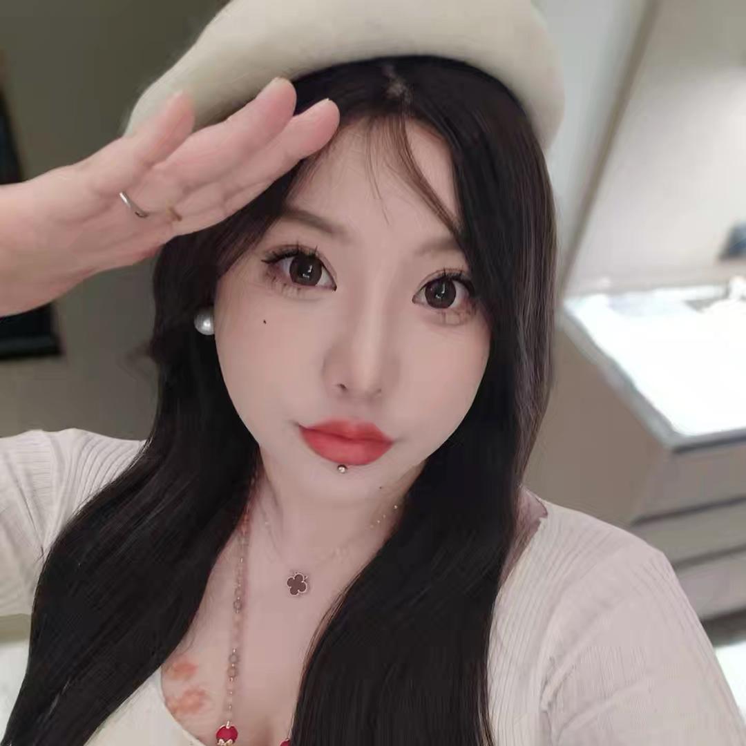 菜菜小同学⁹⁸⁰⁵