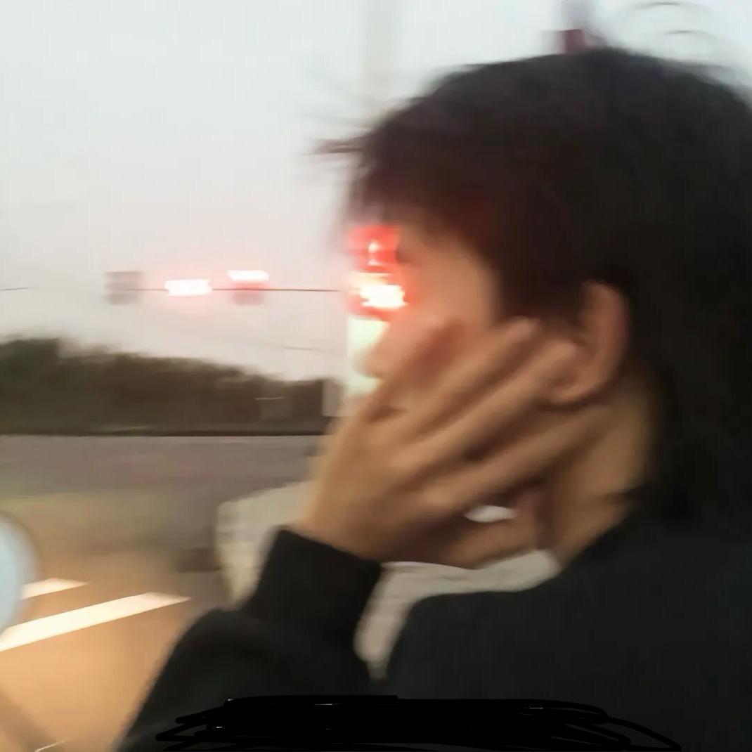 周嘉新