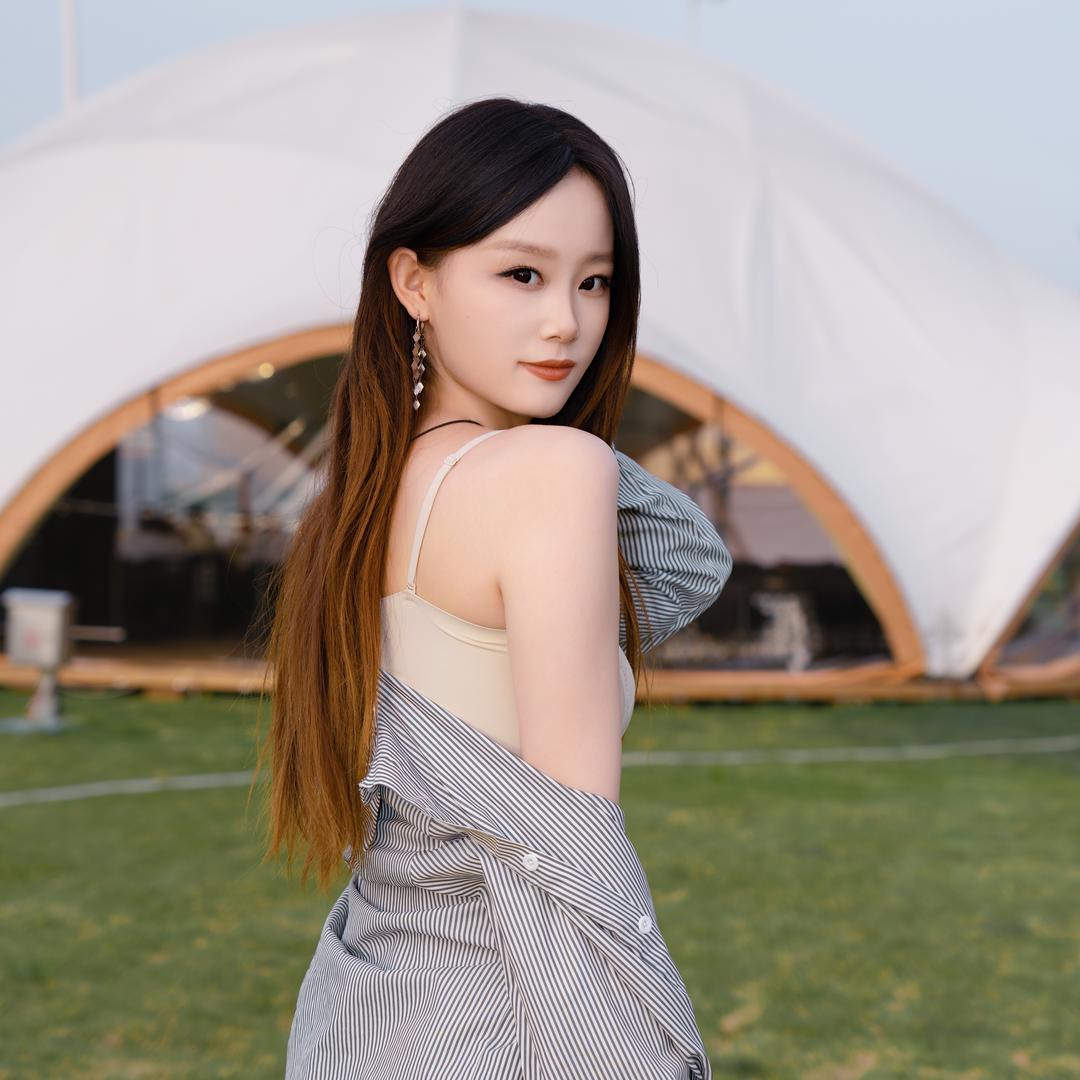 李李