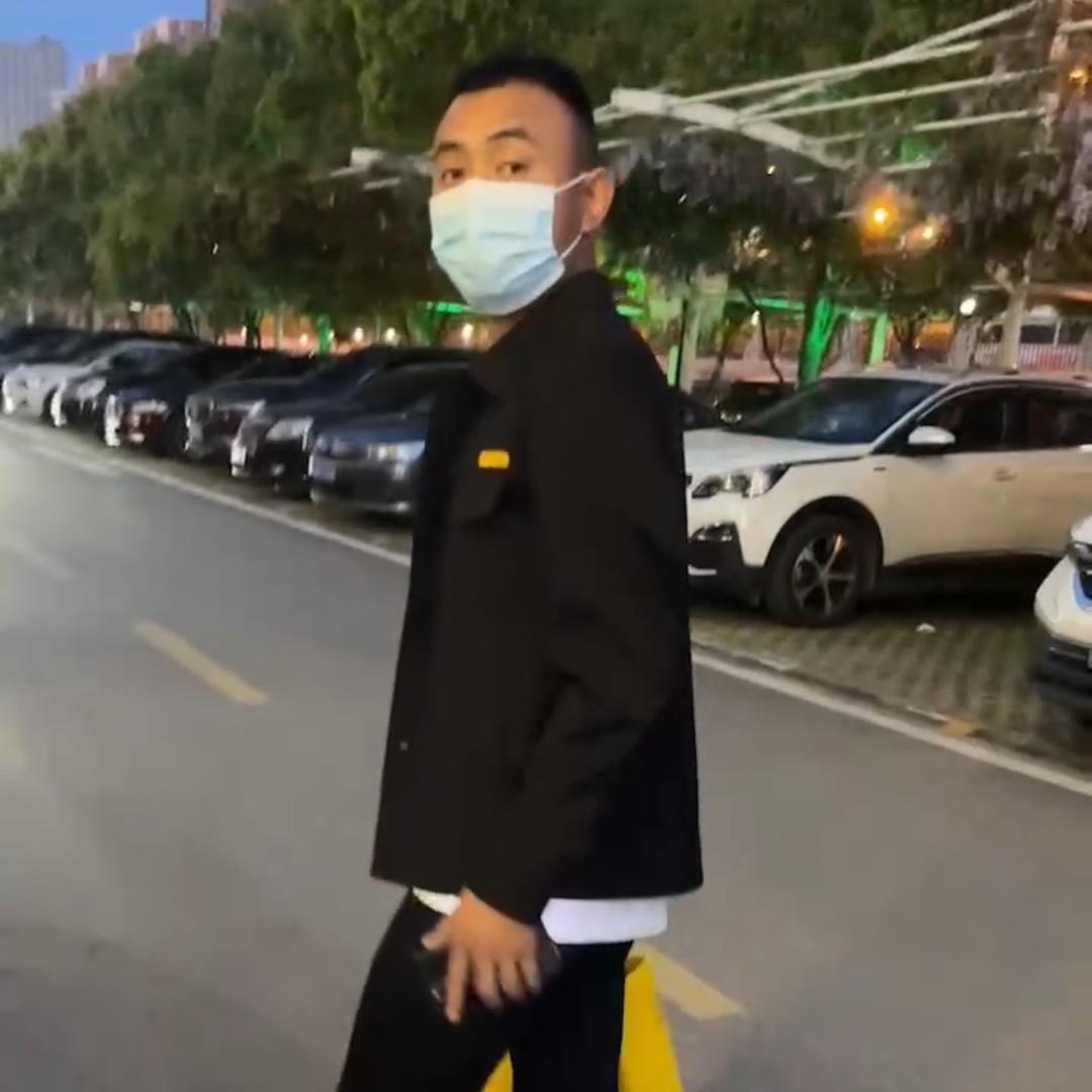 无敌爱吃🐟