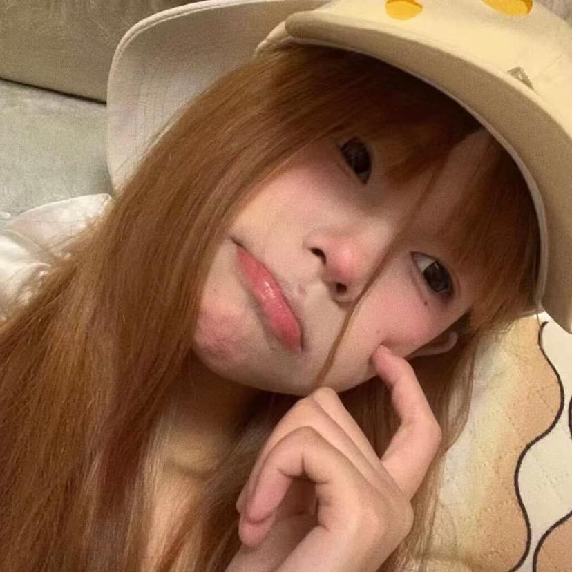 摆烂小七
