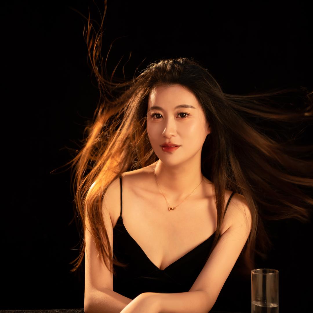 阳阳吖（大码女装👚）