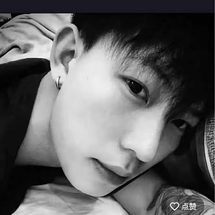 你看着总是哪么乖