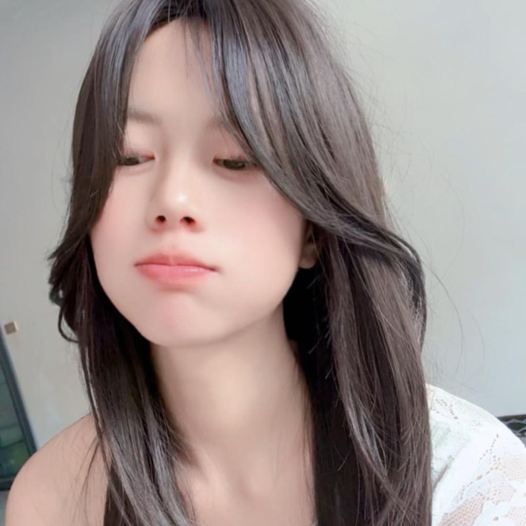 小燕（爱山歌）