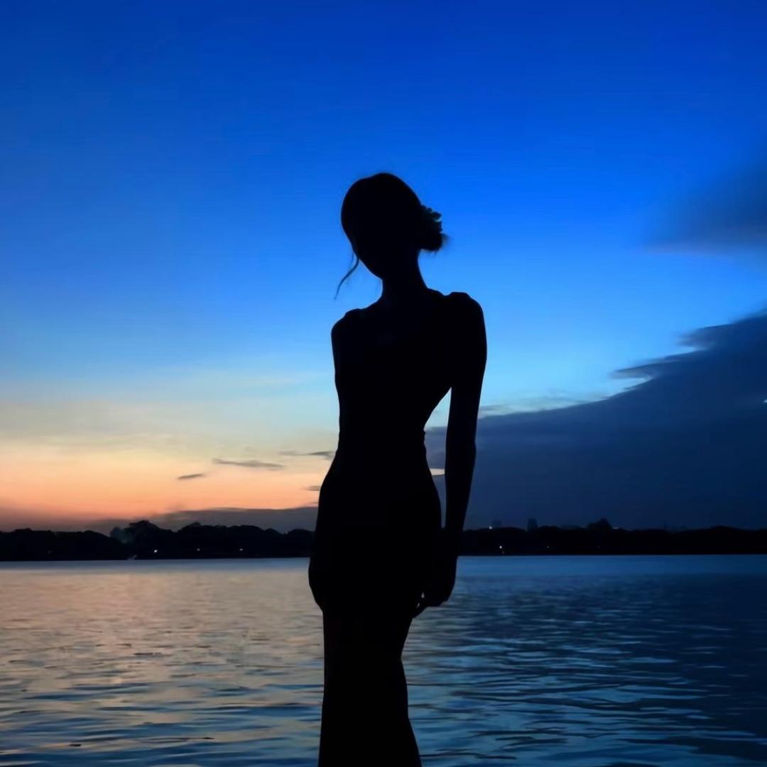 碎碎咪^⌯𖥦⌯^੭