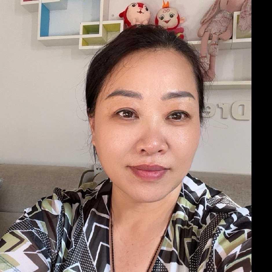 阿木姐（首播晚上10:08分）堂浩百货铺