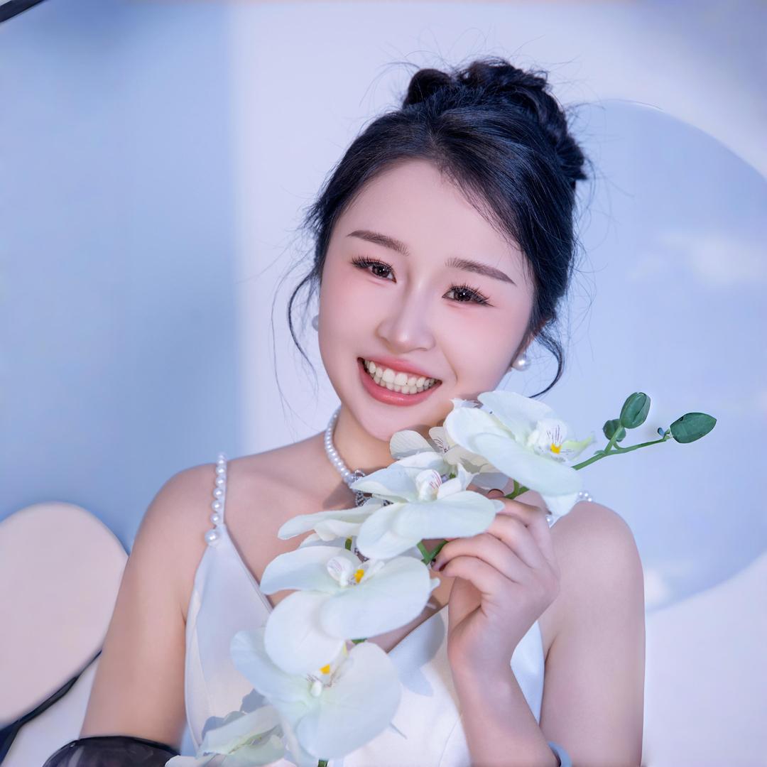 名美美妆形象管理中心🍑