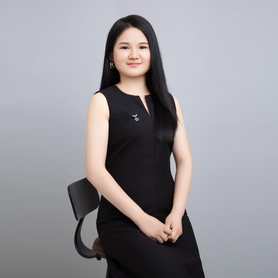 纪兴丽