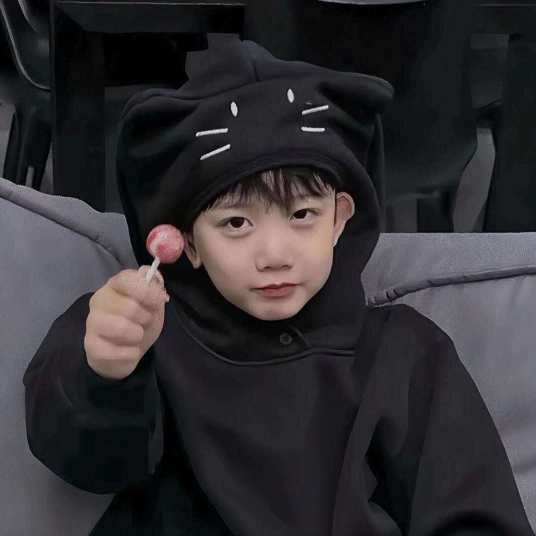 男孩_