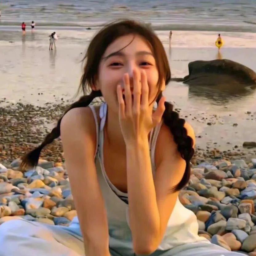 摆烂的小🐟