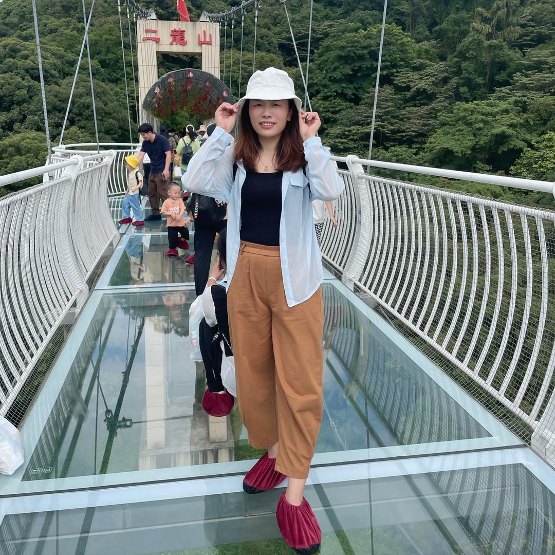 铺主阿群