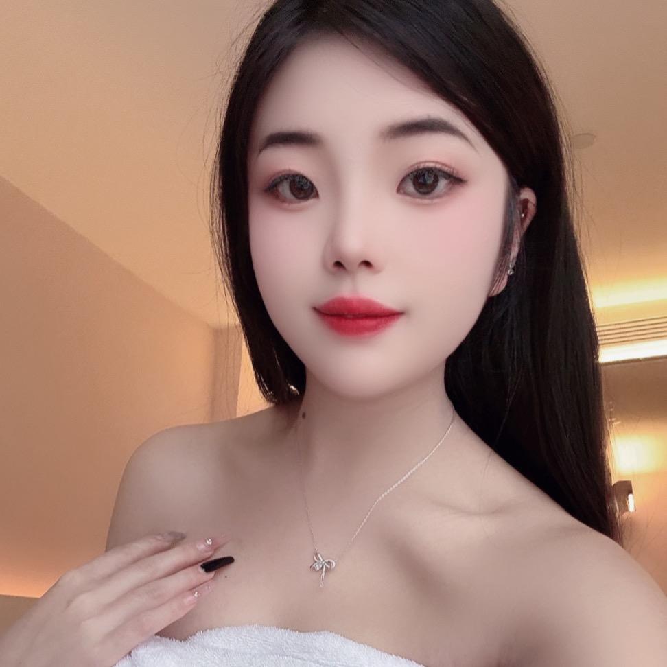 坚强女孩，小兰