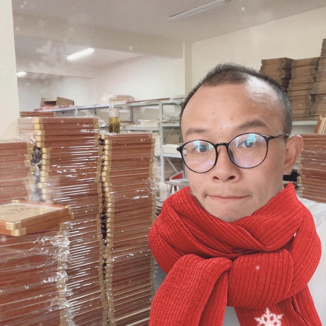 小明画框