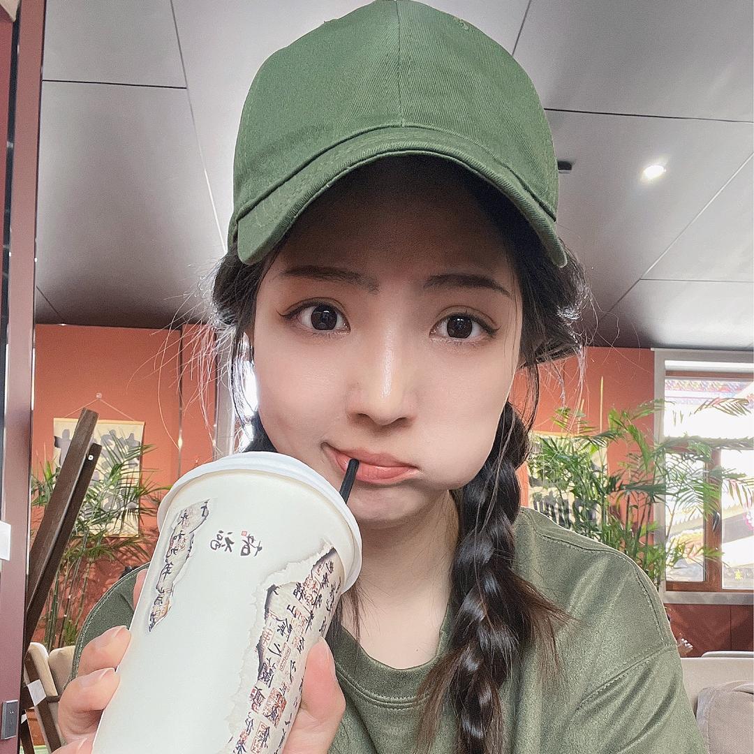 嘿巧可李
