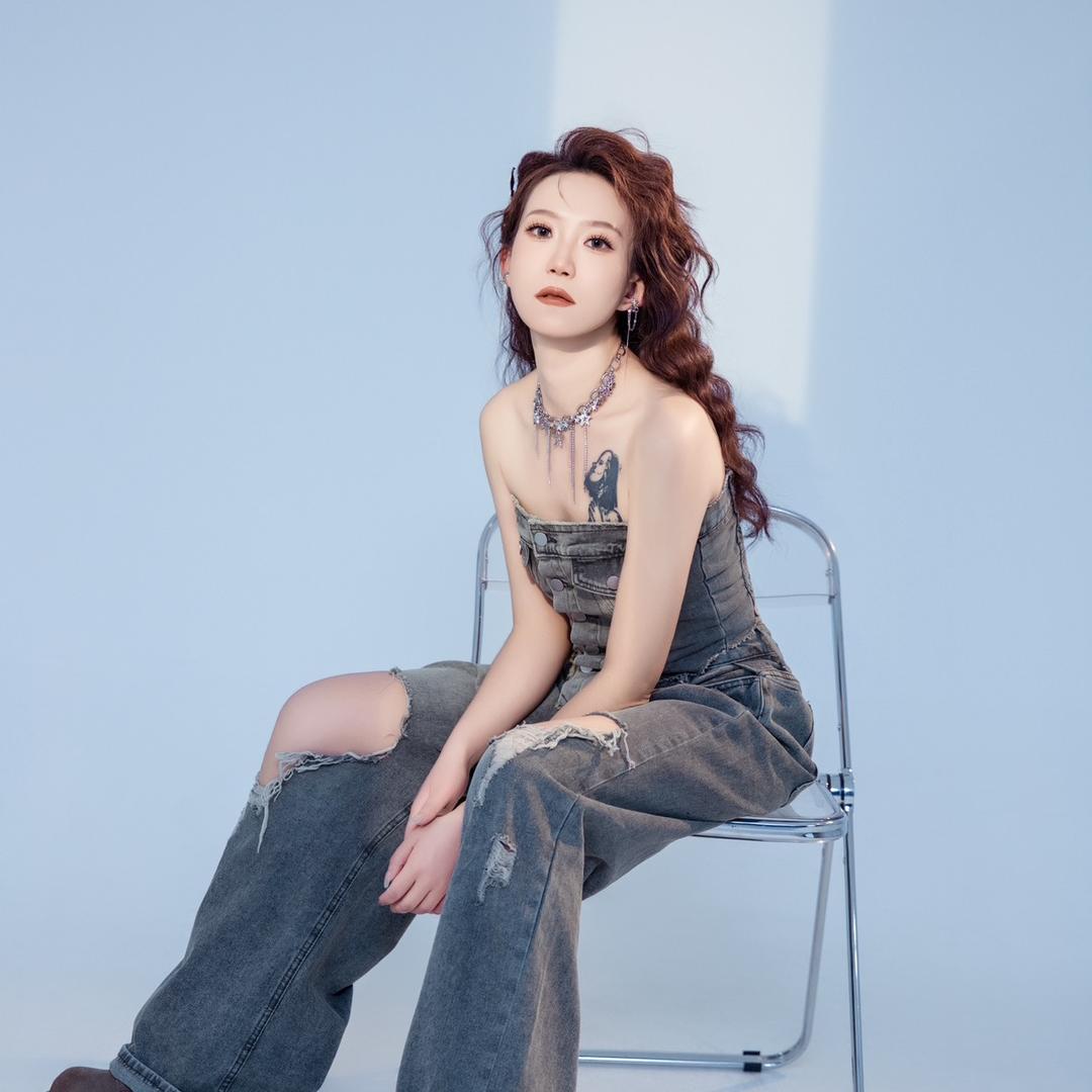 裴我多吃一颗葡萄🍇