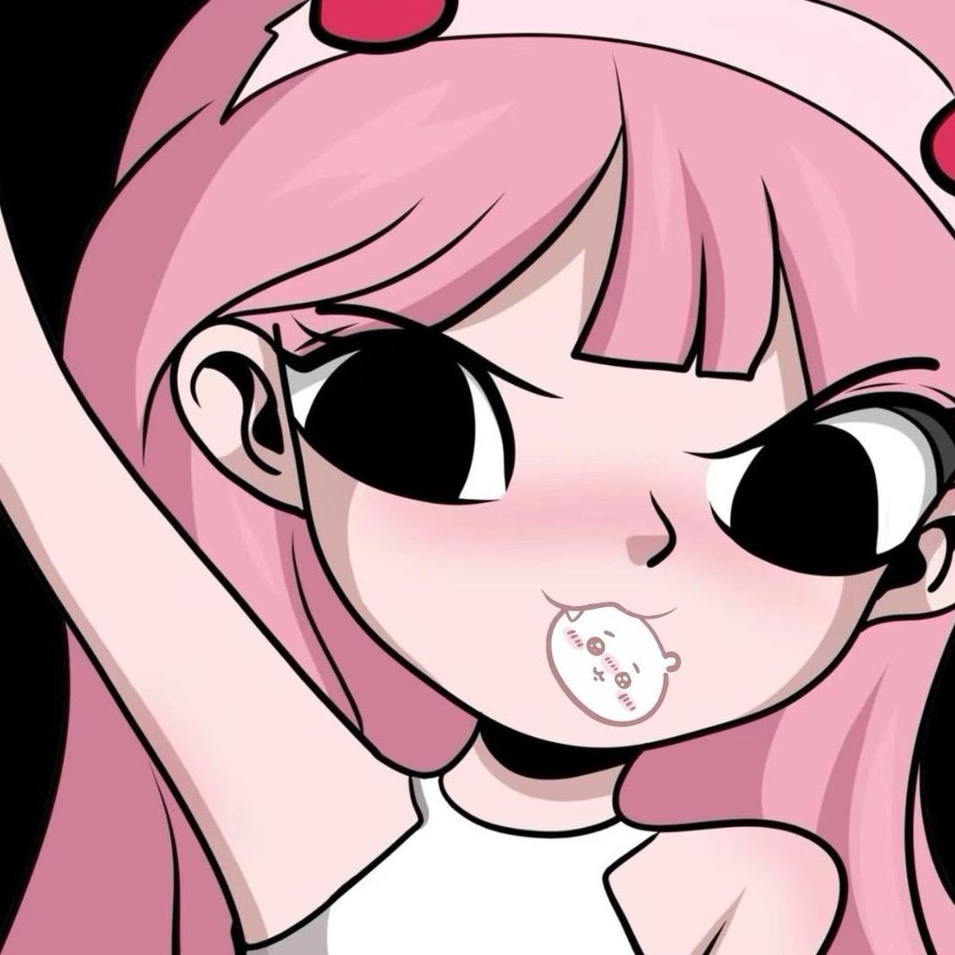 小E