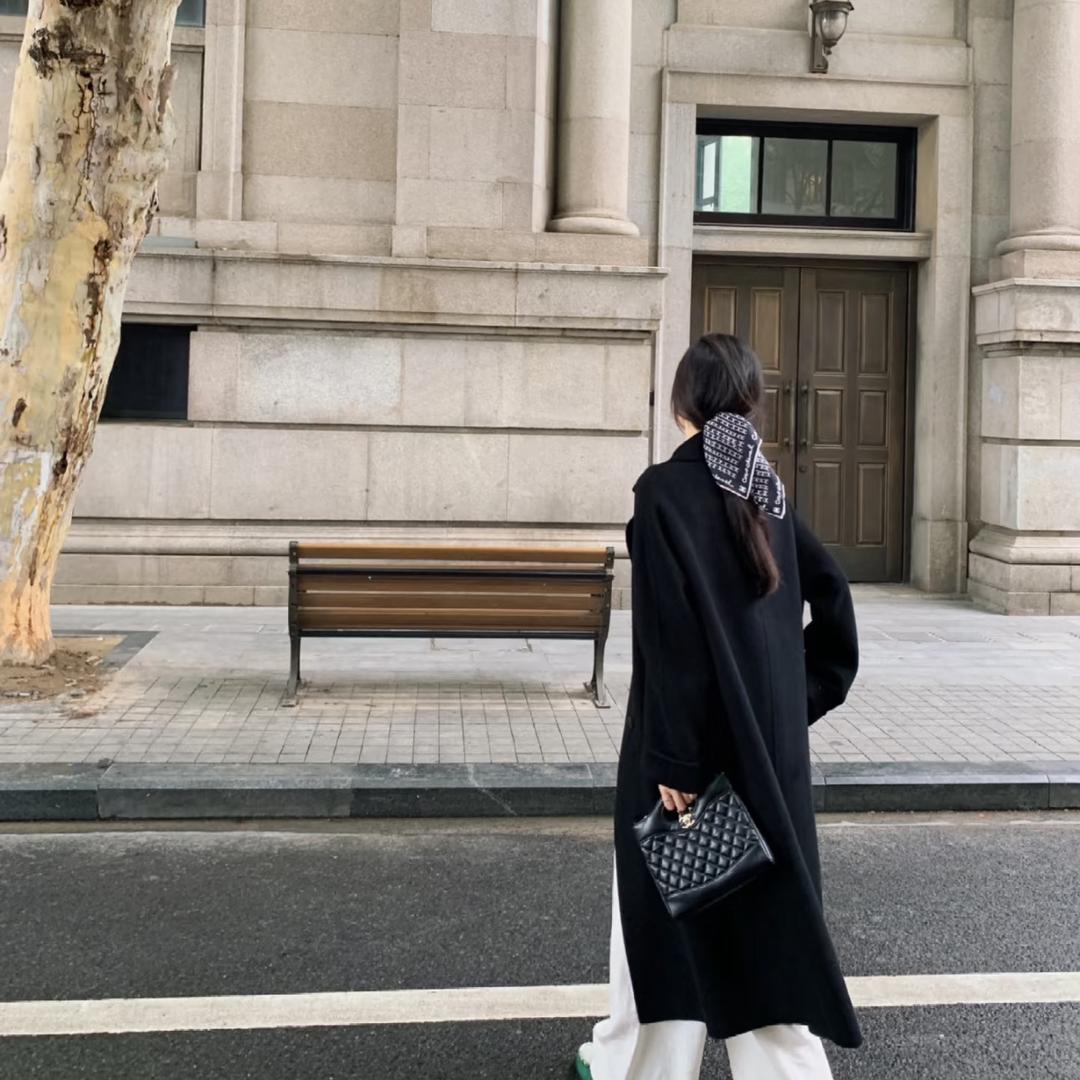 涞束轻奢女装旗舰店