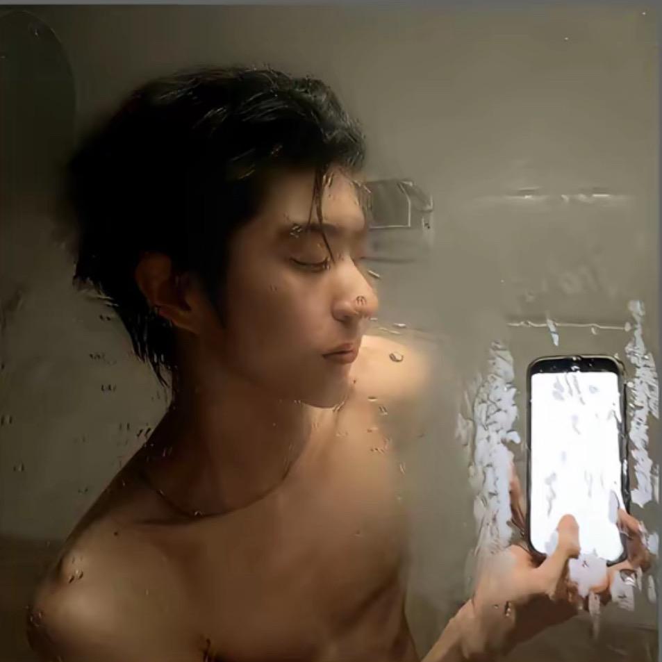 只爱睡觉.
