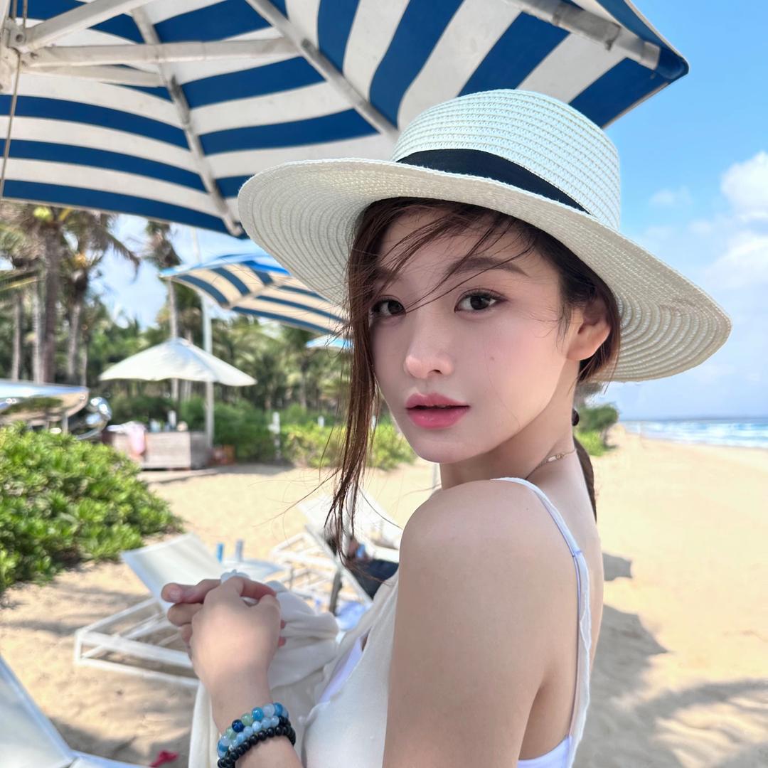 李瑞妮nee