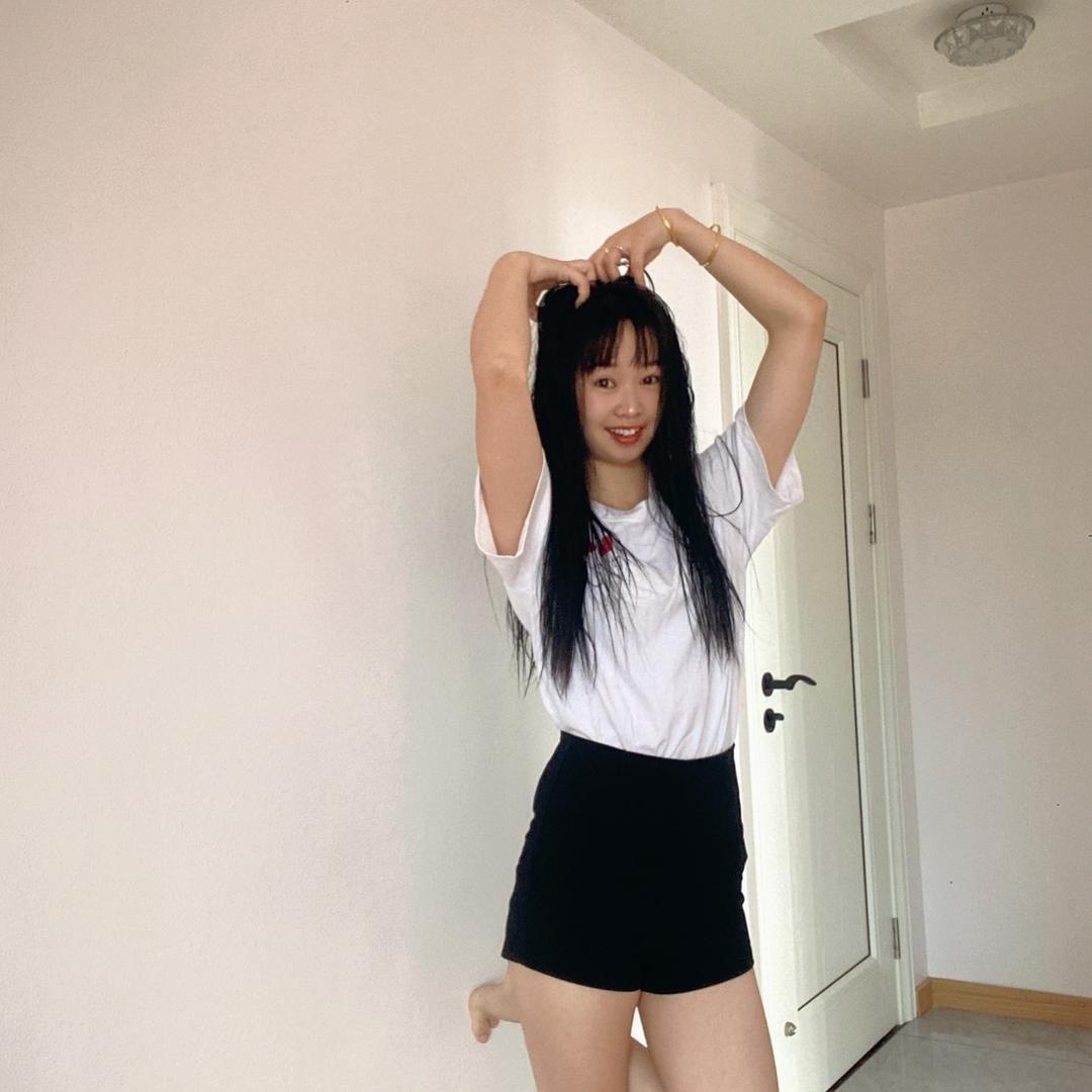 爱跳舞的娇娇