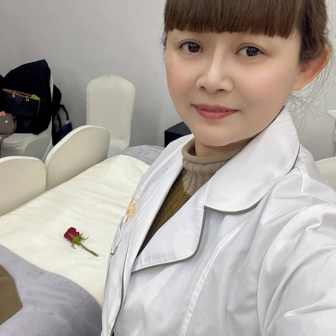 张卫红