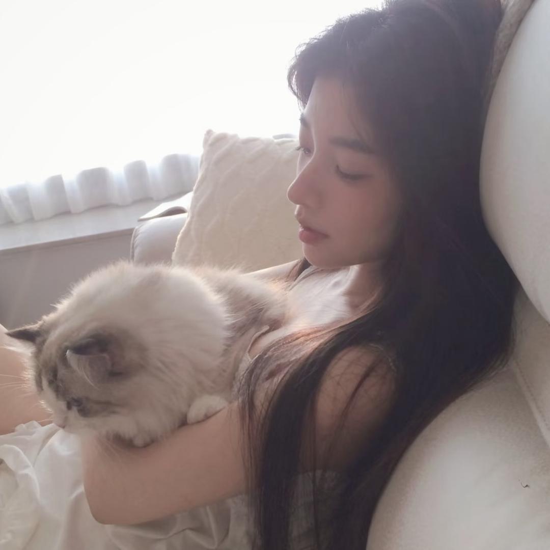 灿灿