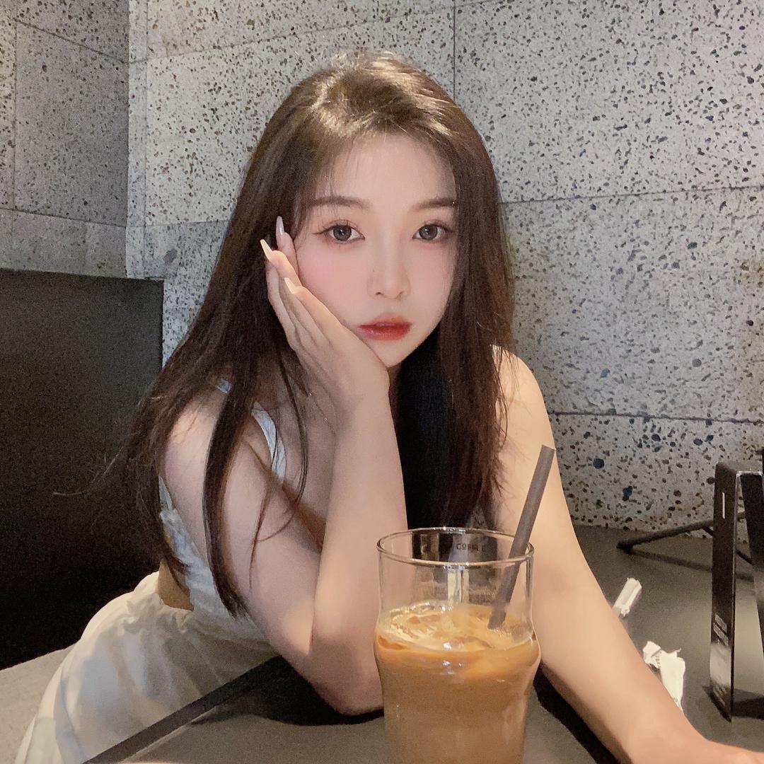 是糖糖吖～