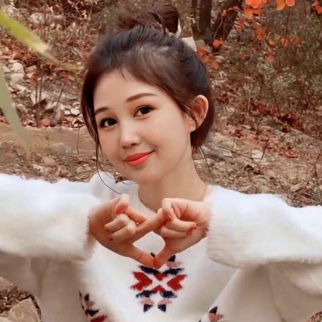 芷尚女装创意屋