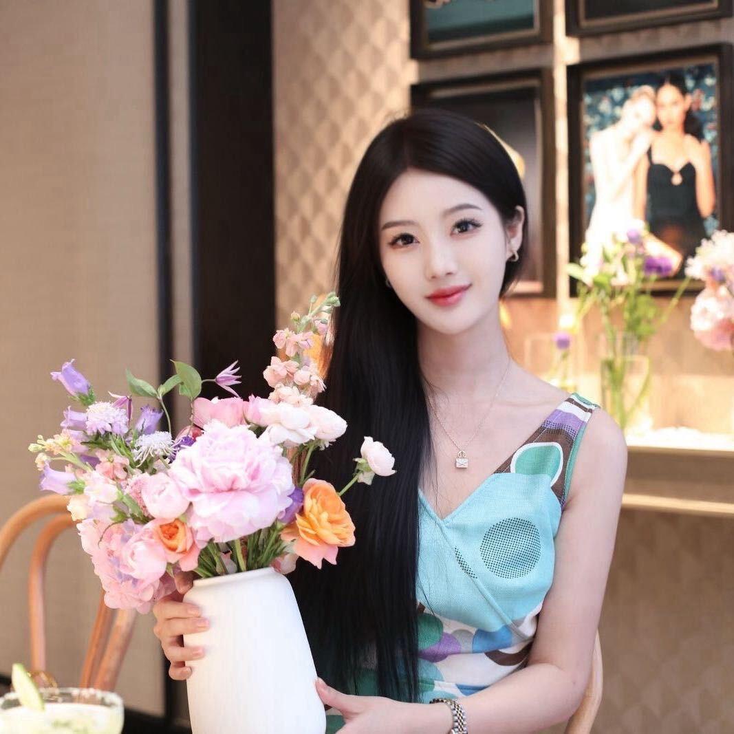 Jenny朵儿